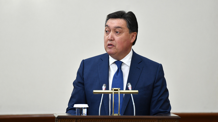 Мамин рассказал, когда начнётся массовая вакцинация казахстанцев от Covid-19
